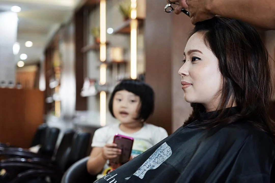 Semua Hal yang Perlu Kamu Perhatikan Ketika Hendak Membawa Anak-Anak ke Salon