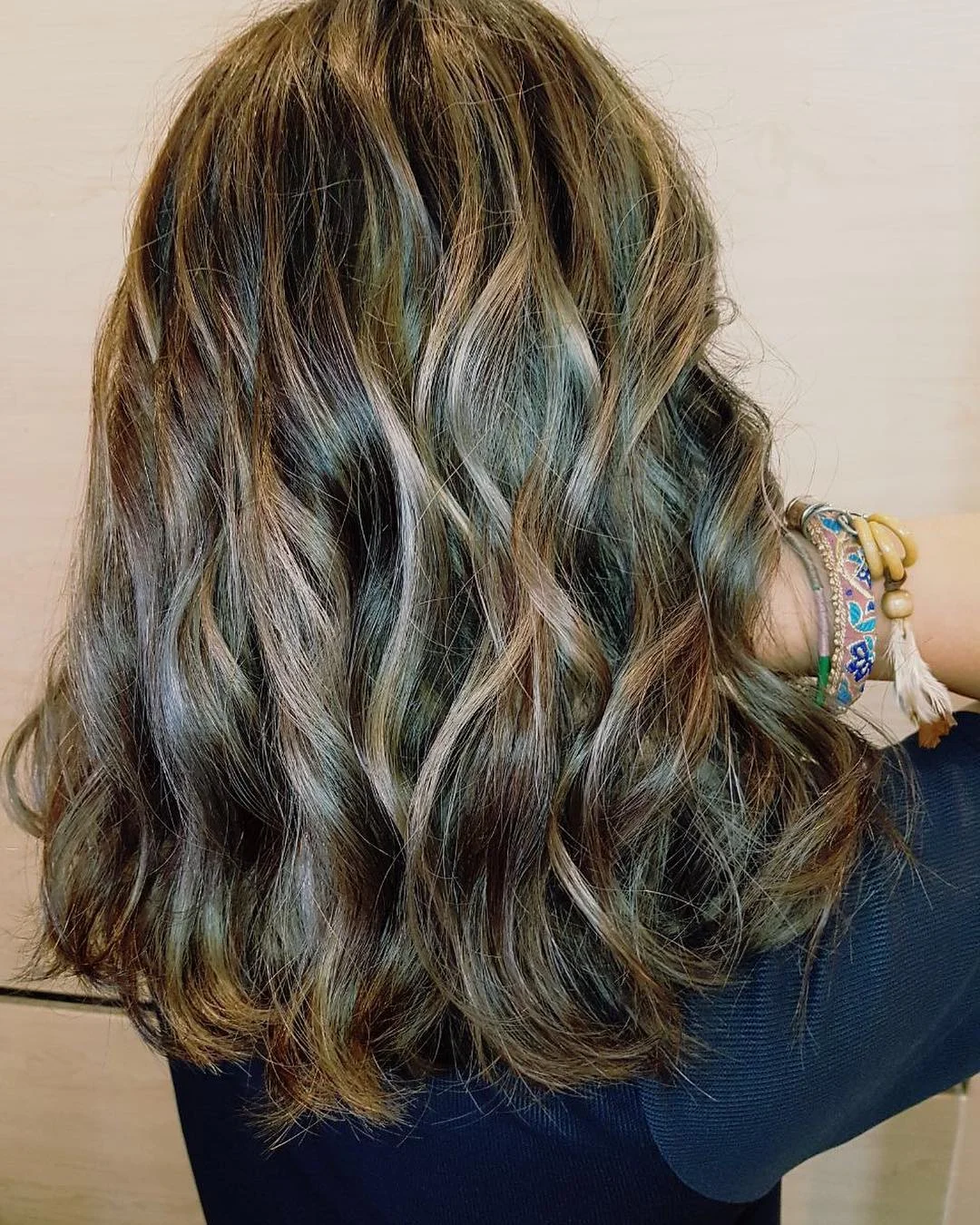 4 Hal yang Perlu Diperhatikan Sebelum Mengeriting Rambut Dengan Cold Wave Permanent