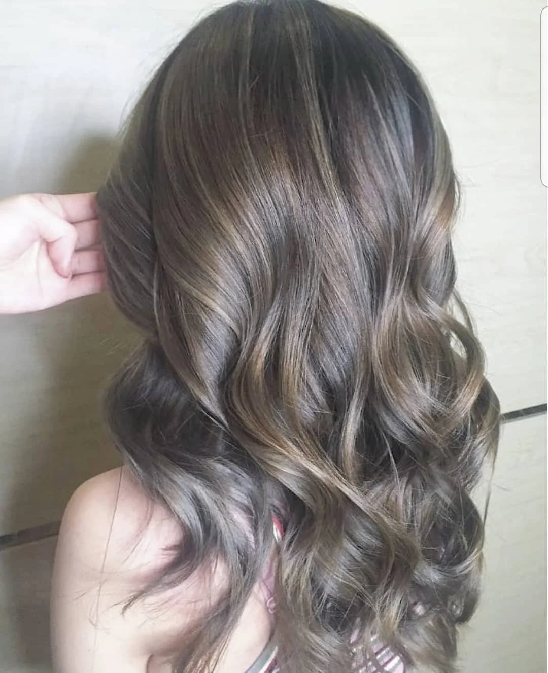 Beberapa Warna Balayage yang Perlu Melakukan Bleaching untuk Mendapatkan Warna yang Diinginkan