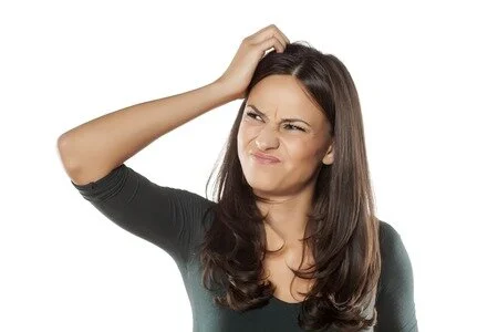 Tips Cara Merawat Rambut Rontok dengan Bahan Alami